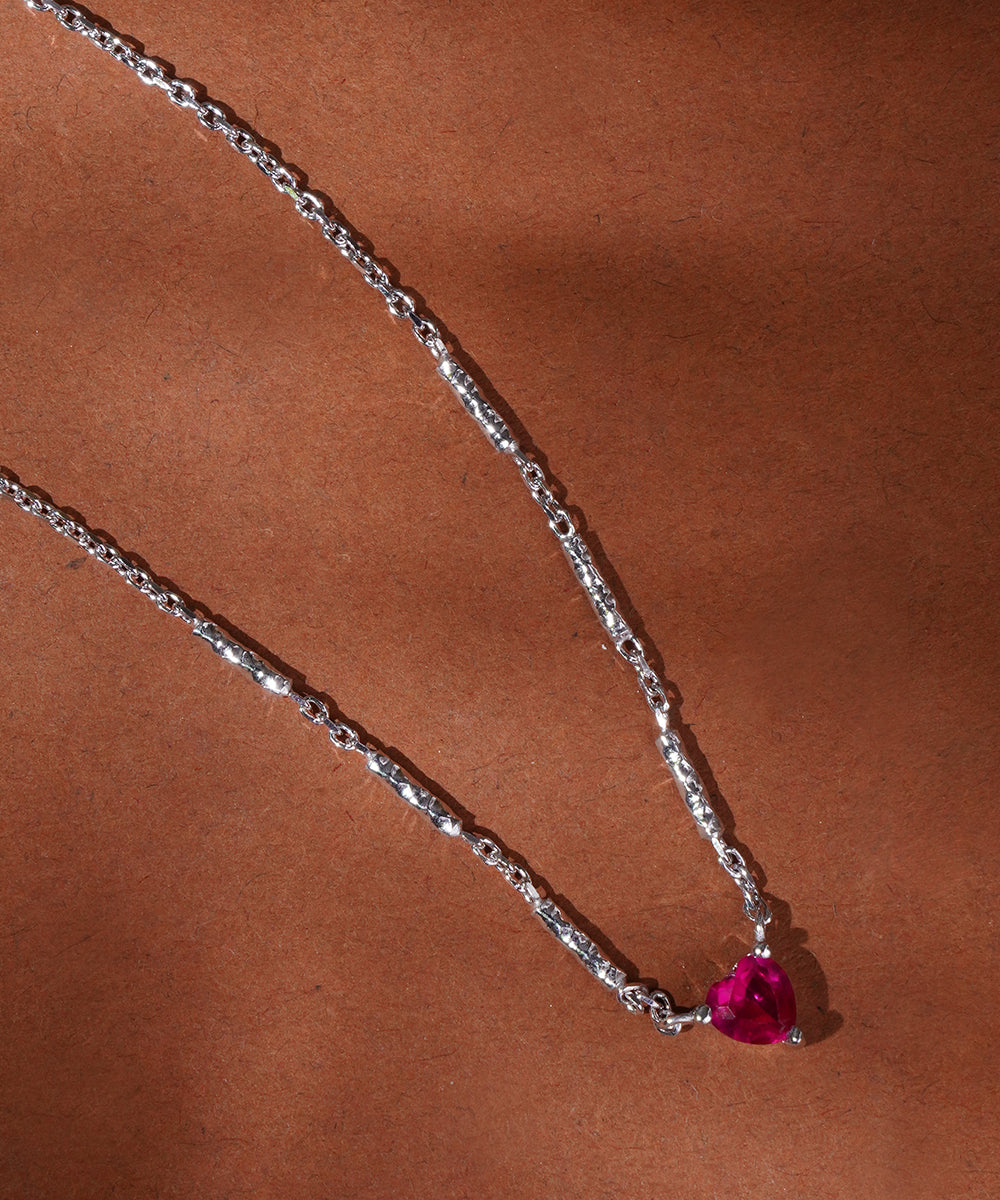 Heart Solitaire Necklace with Textured Bar Chain Accents