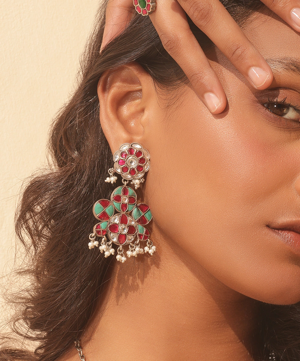 Silver Traditional Dual-Tone Kundan Stone Chandelier Earrings