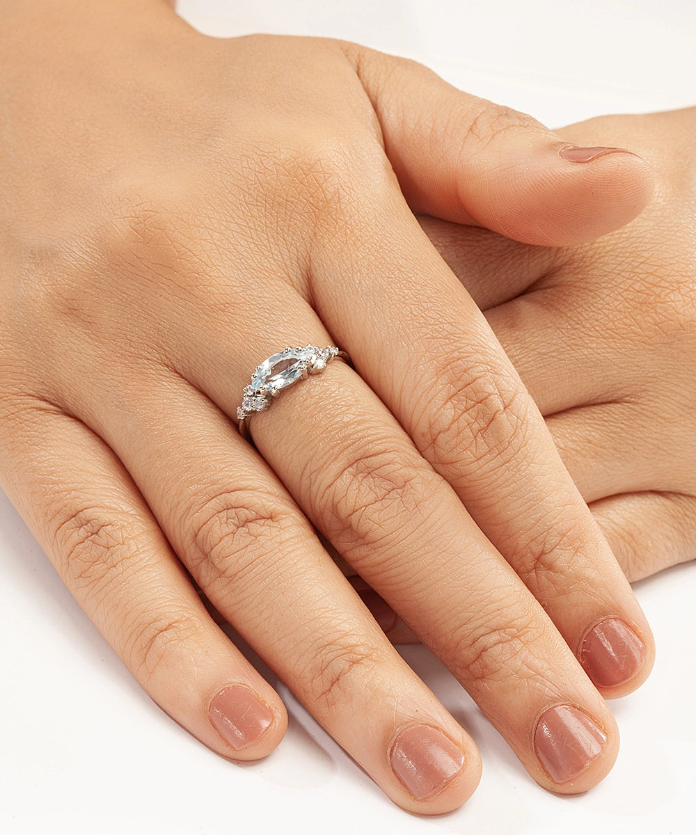 Silver Dazzling Blue Topaz Ring