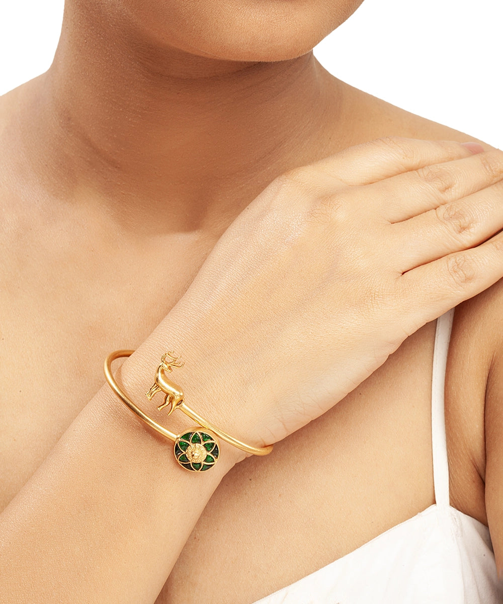 Silver Green Deer Motif Open Bangle